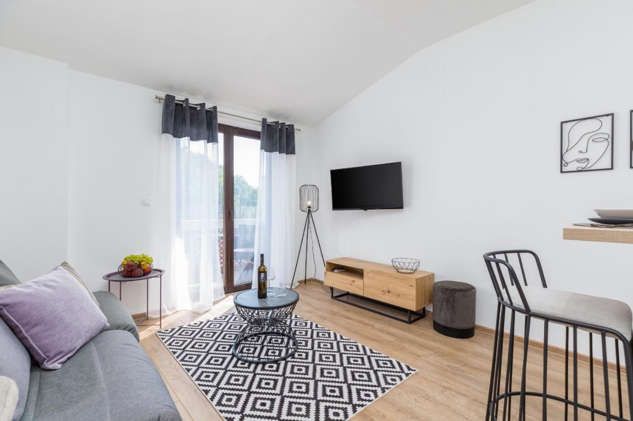 Wine House Apartments & Rooms Marceta Fažana Exterior foto